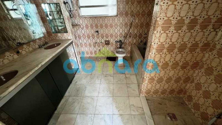 Imagem Apartamento com 4 Quartos à Venda, 300 m² em Copacabana - Rio De Janeiro Imagem Apartamento com 4 Quartos à Venda, 300 m² em Copacabana - Rio De Janeiro