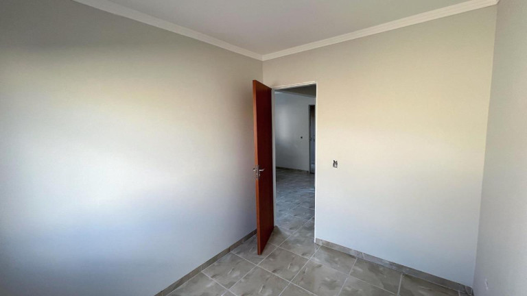 Imagem Casa com 2 Quartos à Venda, 45 m² em Riviera Park - Campo Grande
