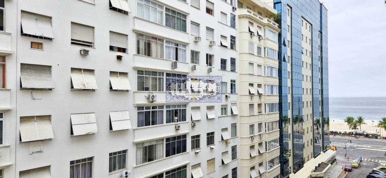 Imagem Apartamento com 3 Quartos à Venda, 130 m² em Copacabana - Rio De Janeiro Imagem Apartamento com 3 Quartos à Venda, 130 m² em Copacabana - Rio De Janeiro