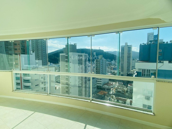 Imagem Cobertura com 4 Quartos à Venda, 208 m² em Centro - Balneário Camboriú