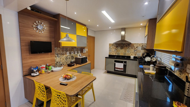 Imagem Apartamento com 3 Quartos à Venda, 157 m² em Embaré - Santos