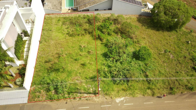 Terreno à Venda, 450 m² em Jardim - Concórdia