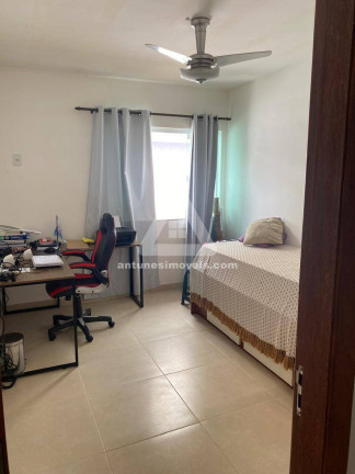 Imagem Casa com 4 Quartos à Venda, 140 m² em Palmeiras - Cabo Frio Imagem Casa com 4 Quartos à Venda, 140 m² em Palmeiras - Cabo Frio