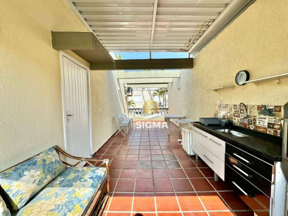 Imagem Casa com 3 Quartos à Venda, 230 m² em Enseada - Guarujá