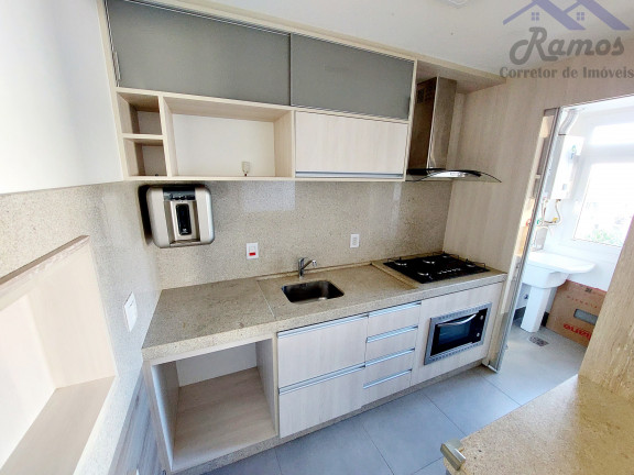 Imagem Imóvel com 2 Quartos à Venda, 72 m² em Glória - Porto Alegre Imagem Imóvel com 2 Quartos à Venda, 72 m² em Glória - Porto Alegre