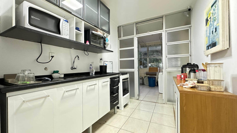 Imagem Apartamento com 3 Quartos à Venda, 174 m² em Pitangueiras - Guarujá