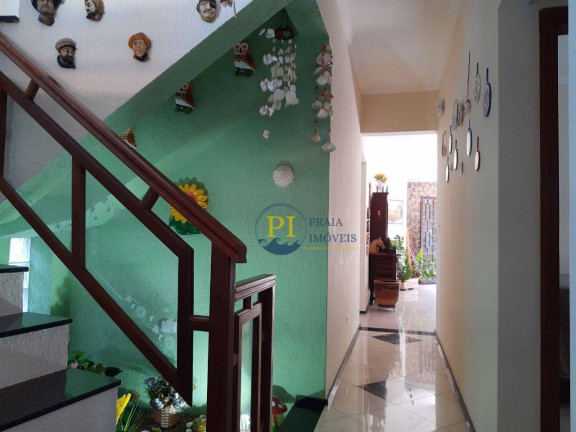 Imagem Casa com 6 Quartos à Venda, 327 m² em Canto Do Forte - Praia Grande Imagem Casa com 6 Quartos à Venda, 327 m² em Canto Do Forte - Praia Grande