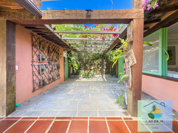 Imagem Casa com 7 Quartos à Venda, 760 m² em Manguinhos - Búzios Imagem Casa com 7 Quartos à Venda, 760 m² em Manguinhos - Búzios
