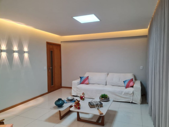 Imagem Apartamento com 4 Quartos à Venda, 200 m² em Pituaçu - Salvador Imagem Apartamento com 4 Quartos à Venda, 200 m² em Pituaçu - Salvador