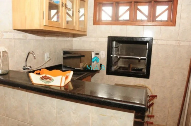 Imagem Sobrado com 3 Quartos à Venda, 320 m² em Ingleses Do Rio Vermelho - Florianópolis Imagem Sobrado com 3 Quartos à Venda, 320 m² em Ingleses Do Rio Vermelho - Florianópolis