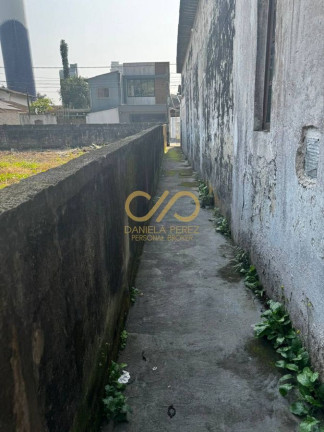 Imagem Casa com 3 Quartos à Venda, 300 m² em Canto Do Forte - Praia Grande Imagem Casa com 3 Quartos à Venda, 300 m² em Canto Do Forte - Praia Grande