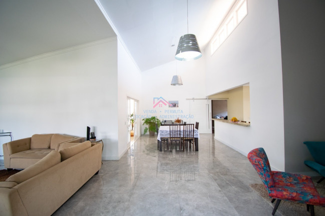 Imagem Casa com 4 Quartos à Venda, 326 m² em Jardim Colonial - Atibaia