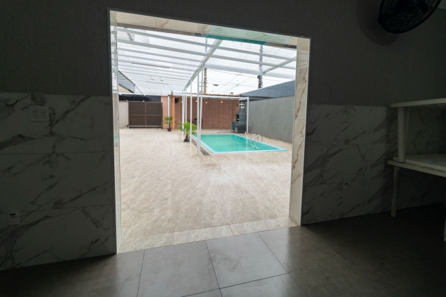 Imagem Casa com 5 Quartos à Venda, 350 m² em Tupi - Praia Grande Imagem Casa com 5 Quartos à Venda, 350 m² em Tupi - Praia Grande