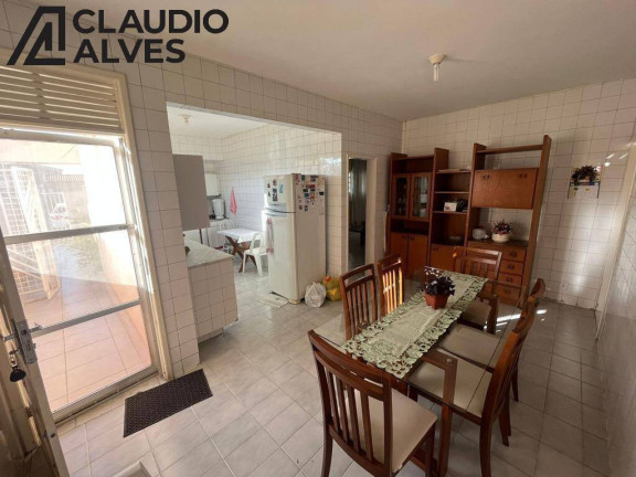 Imagem Casa para Alugar, 200 m² em Centro - Feira De Santana Imagem Casa para Alugar, 200 m² em Centro - Feira De Santana