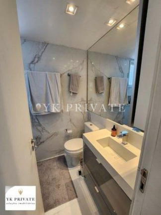 Imagem Apartamento com 3 Quartos à Venda, 134 m² em Vila Anastácio - São Paulo