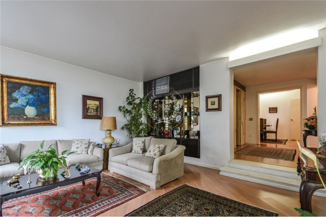 Imagem Apartamento com 3 Quartos à Venda, 220 m² em Bela Vista - São Paulo