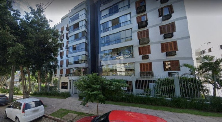 Imagem Imóvel com 3 Quartos à Venda, em Tristeza - Porto Alegre Imagem Imóvel com 3 Quartos à Venda, em Tristeza - Porto Alegre
