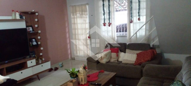 Casa com 8 Quartos à Venda, 380 m² em Campo Grande - Rio De Janeiro
