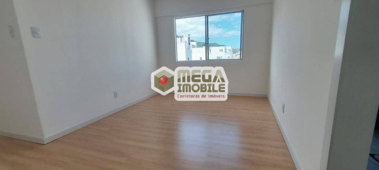 Imagem Apartamento com 3 Quartos à Venda, 70 m² em Centro - Florianópolis Imagem Apartamento com 3 Quartos à Venda, 70 m² em Centro - Florianópolis