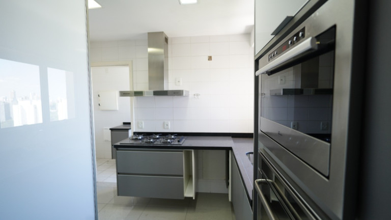 Imagem Cobertura com 3 Quartos à Venda, 280 m² em Jardim Monte Kemel - São Paulo