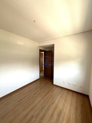 Imagem Imóvel com 3 Quartos à Venda, 104 m² em Petrópolis - Porto Alegre