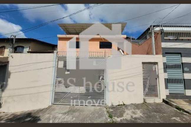 Sobrado com 2 Quartos para Alugar, 132 m² em Parque Jaçatuba - Santo André
