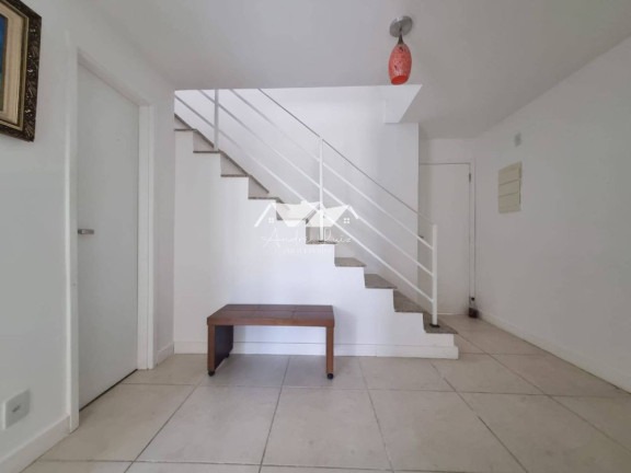 Imagem Cobertura com 2 Quartos à Venda, 120 m² em Itacuruca - Mangaratiba