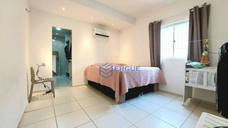 Imagem Casa com 3 Quartos à Venda, 165 m² em Timbu - Eusébio Imagem Casa com 3 Quartos à Venda, 165 m² em Timbu - Eusébio