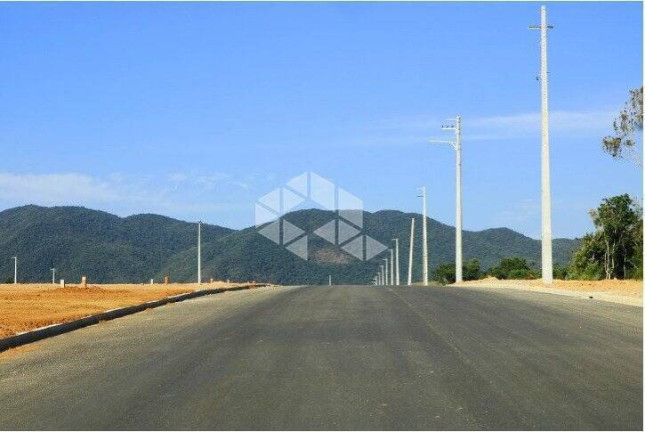 Imagem Casa com 2 Quartos à Venda, 75 m² em Areias De Baixo (lot. Nova Governador Celso Ramos) - Governador Celso Ramos Imagem Casa com 2 Quartos à Venda, 75 m² em Areias De Baixo (lot. Nova Governador Celso Ramos) - Governador Celso Ramos