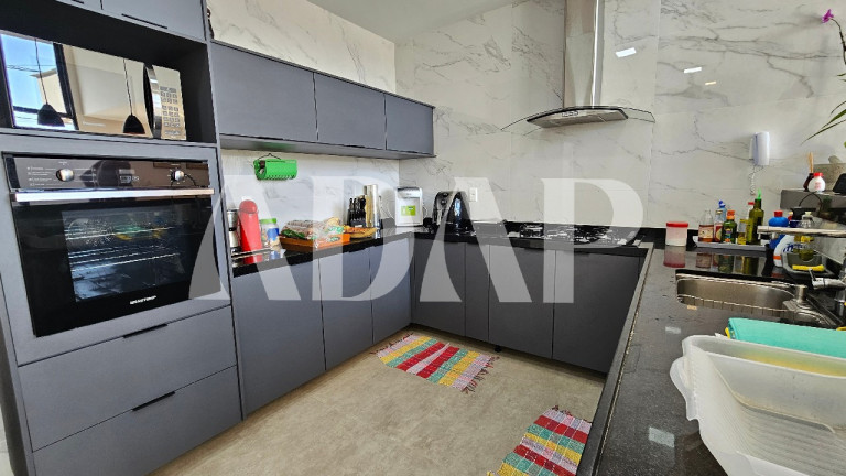 Imagem Casa com 3 Quartos à Venda, 380 m² em Vargem Pequena - Rio De Janeiro Imagem Casa com 3 Quartos à Venda, 380 m² em Vargem Pequena - Rio De Janeiro