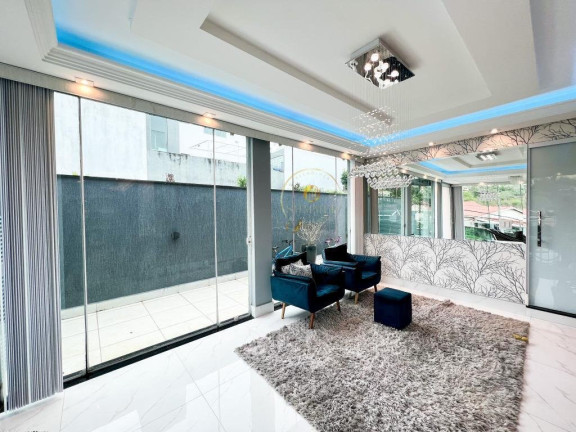 Imagem Casa com 3 Quartos à Venda, 300 m² em Parque Residencial Itapeti - Mogi Das Cruzes