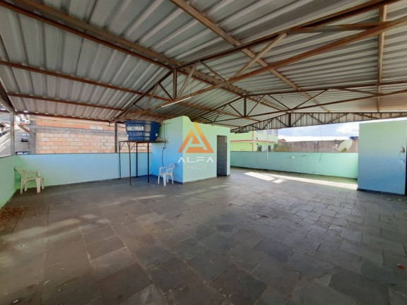 Imagem Casa com 3 Quartos à Venda, 100 m²
