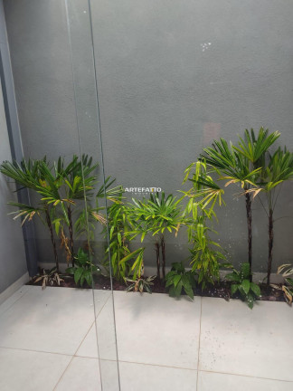 Imagem Casa com 2 Quartos à Venda, 75 m²