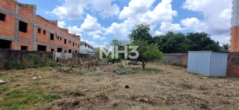 Terreno à Venda, 1.000 m² em Chácara Primavera - Campinas