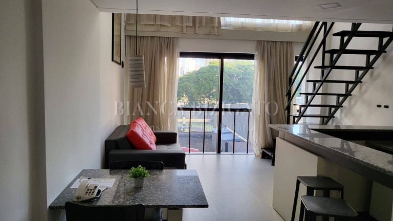 Imagem Apartamento com 1 Quarto à Venda, 47 m² em Centro - Curitiba Imagem Apartamento com 1 Quarto à Venda, 47 m² em Centro - Curitiba