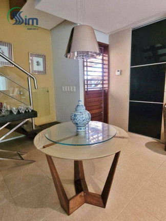 Imagem Casa com 4 Quartos à Venda, 230 m² em Centro - Eusébio