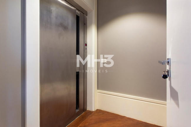 Imagem Imóvel com 6 Quartos à Venda, 670 m² em Cambuí - Campinas Imagem Imóvel com 6 Quartos à Venda, 670 m² em Cambuí - Campinas