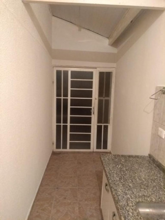 Imagem Casa com 3 Quartos à Venda, 121 m² em Parque São Luís - Taubaté Imagem Casa com 3 Quartos à Venda, 121 m² em Parque São Luís - Taubaté