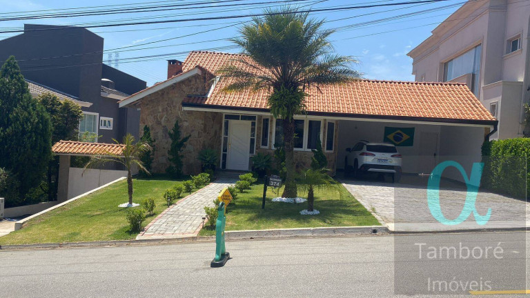 Casa com 4 Quartos à Venda, 400 m² em Tamboré - Santana De Parnaíba
