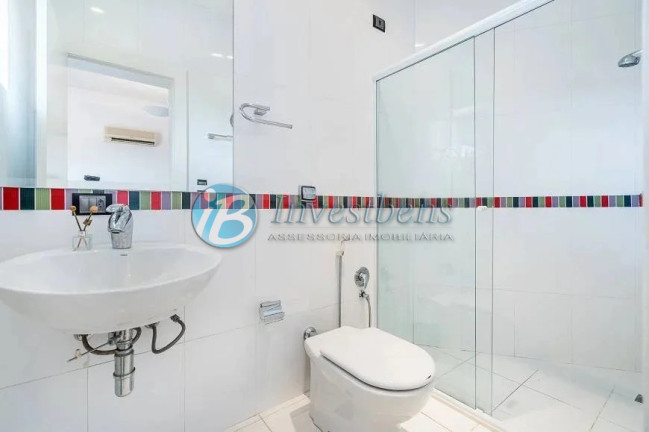 Imagem Casa com 4 Quartos à Venda, 751 m² em Jardim Social - Curitiba Imagem Casa com 4 Quartos à Venda, 751 m² em Jardim Social - Curitiba