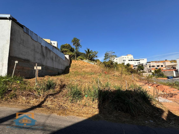 Terreno à Venda, 402 m² em Cidade Nova - Santana Do Paraíso