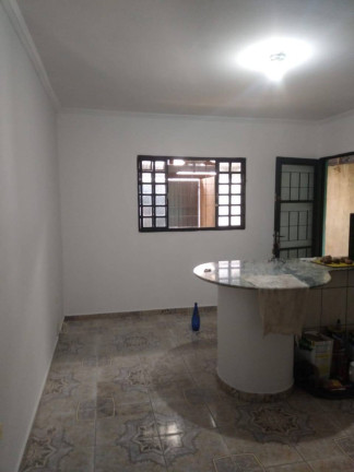 Imagem Casa com 2 Quartos à Venda, 70 m² em Terra Preta - Mairiporã