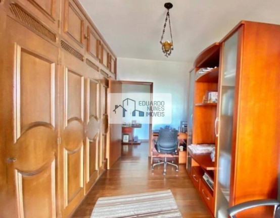 Imagem Casa com 5 Quartos à Venda,  em Mangabeiras - Belo Horizonte