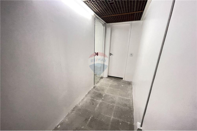 Imagem Sala Comercial à Venda, 28 m² em Copacabana - Rio De Janeiro Imagem Sala Comercial à Venda, 28 m² em Copacabana - Rio De Janeiro