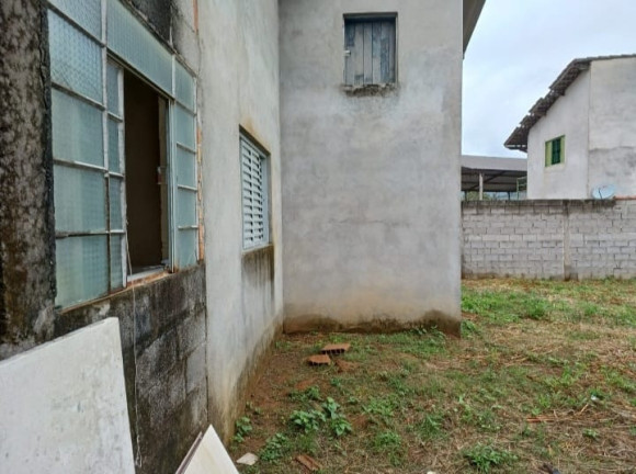 Imagem Casa com 3 Quartos à Venda, 94 m² em Parque Shangri-lá - Pindamonhangaba
