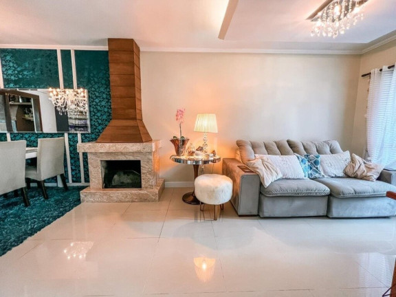 Imagem Casa com 3 Quartos à Venda, em Hípica - Porto Alegre Imagem Casa com 3 Quartos à Venda, em Hípica - Porto Alegre