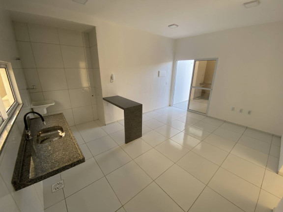 Imagem Apartamento com 2 Quartos à Venda, 61 m² em Ancuri - Itaitinga