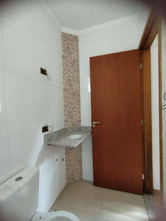 Imagem Casa de Condomínio com 2 Quartos à Venda, 73 m² em Mirim - Praia Grande