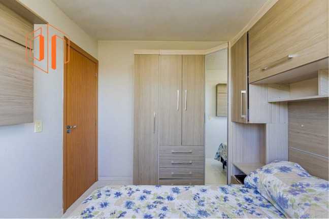 Imagem Apartamento com 2 Quartos à Venda, 43 m² em Pinheirinho - Curitiba