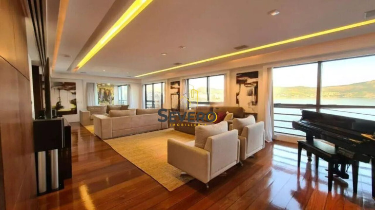 Apartamento com 4 Quartos à Venda, 475 m² em Ingá - Niterói